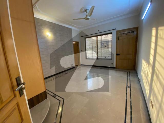 14 Marla House Available For Rent In G 13/3 G 13