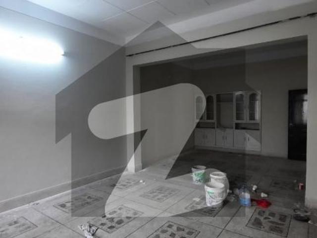 14 Marla House For Sale In Beautiful Officers Colony No 1