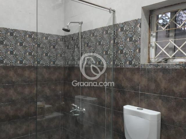 14 Marla House for Rent