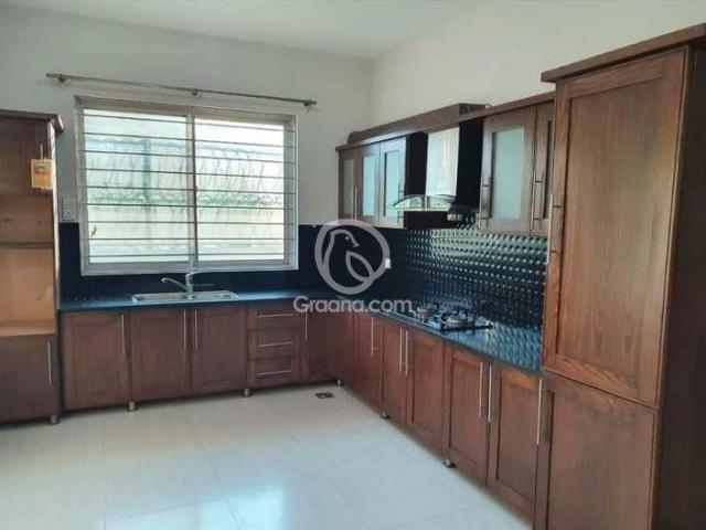 14 Marla House for Rent