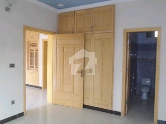 14 Marla House In Central I 8/3 For Rent