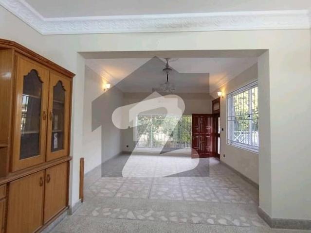 14 Marla House In I 8 For Sale At Good Location