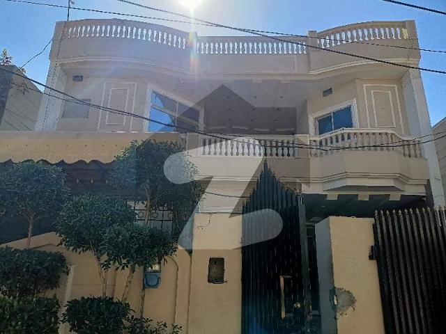 14 Marla House Near Lacas School Hot Location For Sale In Johar Town