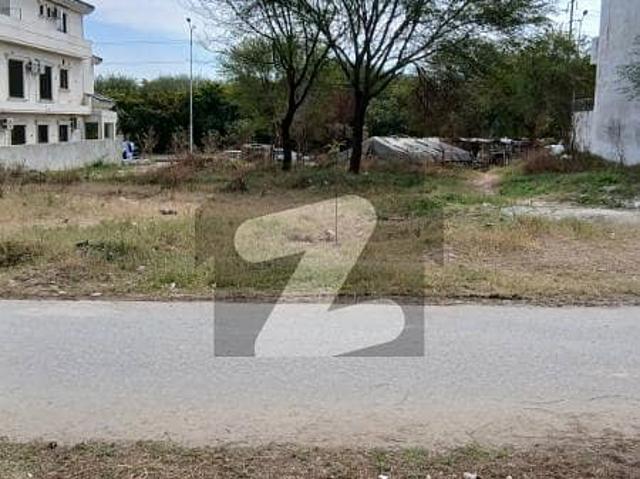 14 Marla Plot For Sale in Sector D 12/2