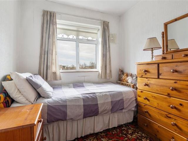14 Moreen Avenue, Sandyford, Dublin 16 DNG Stillorgan 4899 MyHome. Ie Residential