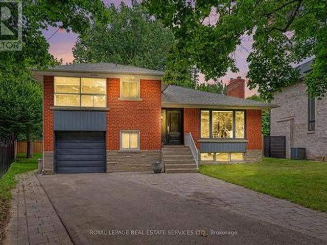 14 Mossford Court, Toronto, ON, M9B 5T4 house for sale | Listing ID W13539 | Royal LePage