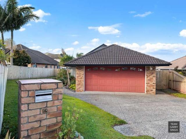 14 Nanleen Rise, The Gardens, Manukau City
