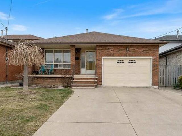 14 Oakland Drive Hamilton Ontario
