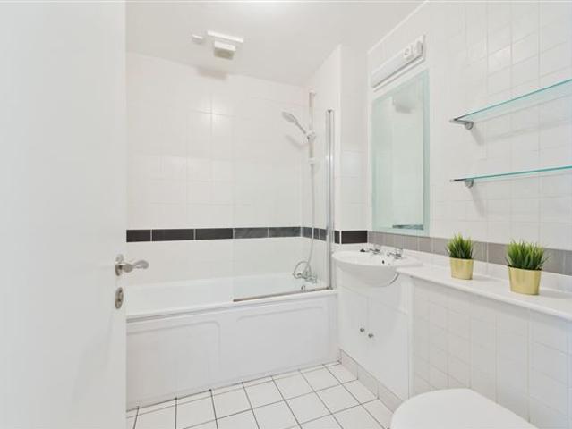 14 Old City Pudding Row, Essex Street West, Temple Bar, Dublin 8 Sherry FitzGerald City Centre 4903 MyHome. Ie Residential