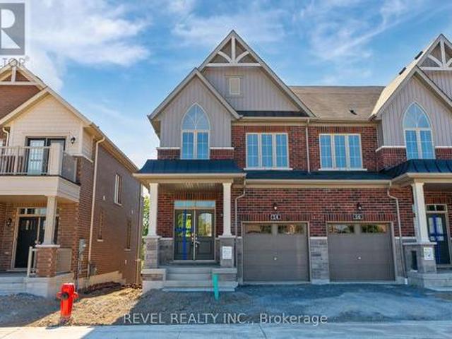 14 Paradise Way, Whitby Rolling Acres, ON, L1R 0R7 house for lease | Listing ID E13670 | Royal LePage