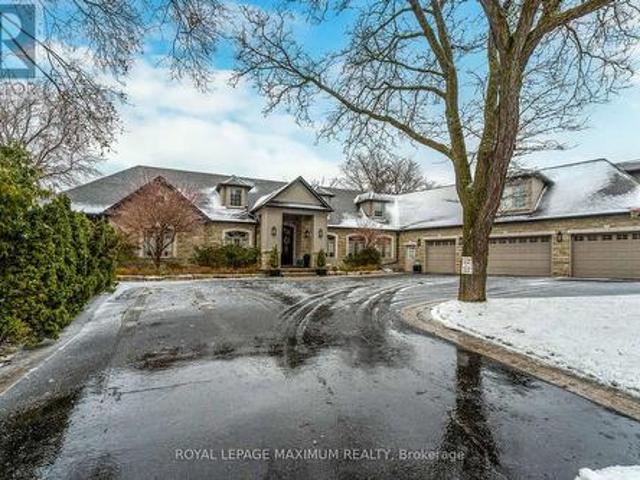 14 Pine Grove Road, Vaughan, ON, L4L 2X1 house for sale | Listing ID N12060 | Royal LePage