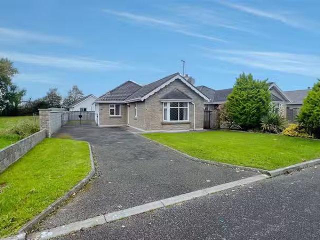 14 Riverside View, Ballinasloe, Galway, H53 W958