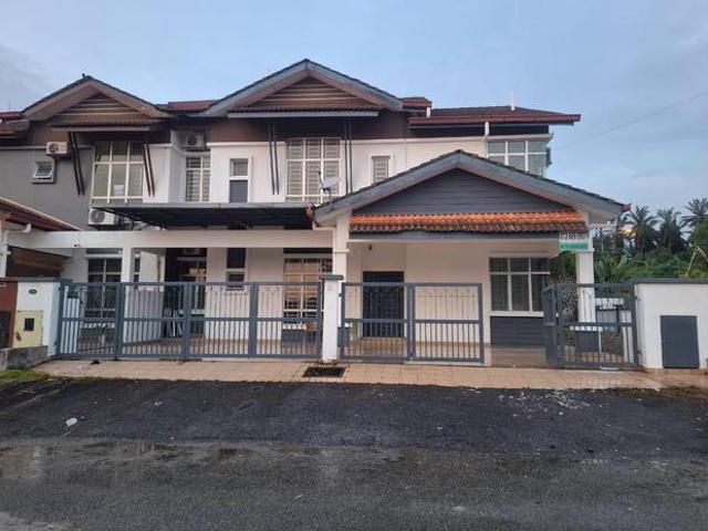 14 room 2ty semi d house taman tasik semenyih selangor