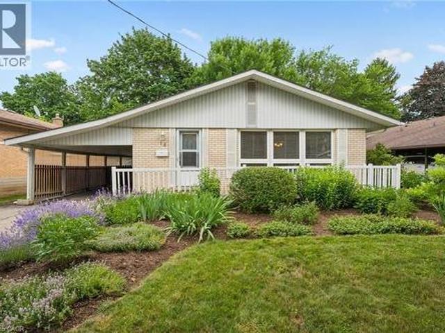 14 Ruskview Road, Kitchener, ON, N2M 4S2 house for sale | Listing ID 40847 | Royal LePage