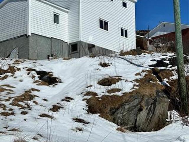 14 School Road, Rose Blanche, NL, A0M 1P0 house for sale | Listing ID 1283 | Royal LePage