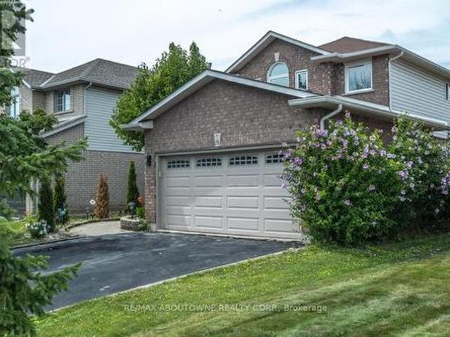 14 Sable Drive, Hamilton, ON, L9K 1K9 house for sale | Listing ID X13587 | Royal LePage