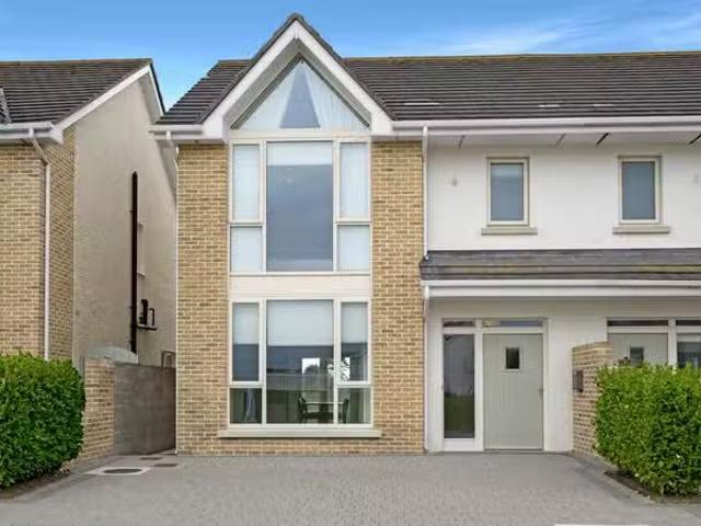 14 Seaview Square, Cnoc na Mara, Blackrock, Co. Louth