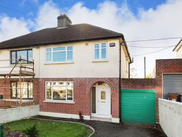 14 South Avenue, Mount Merrion, Co. Dublin, A94V2H1 is for sale