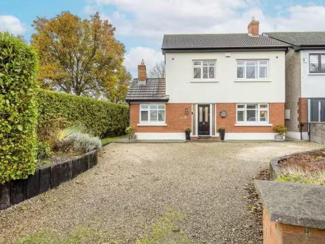 14a Tonlegee Avenue, Raheny, Dublin 5 is for sale