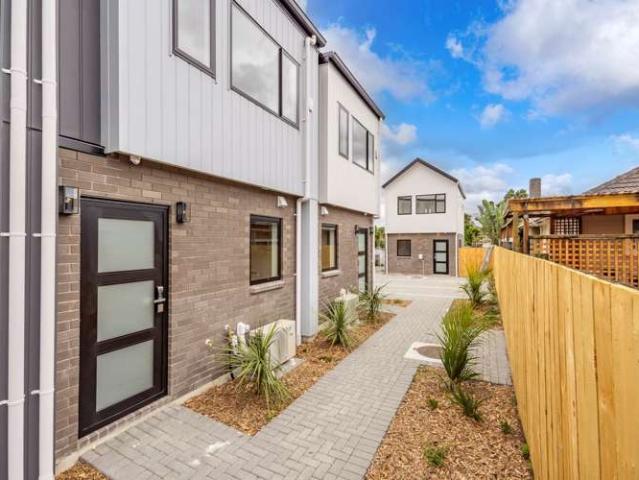 14D Durham Street, Te Atatu Peninsula, Waitakere City