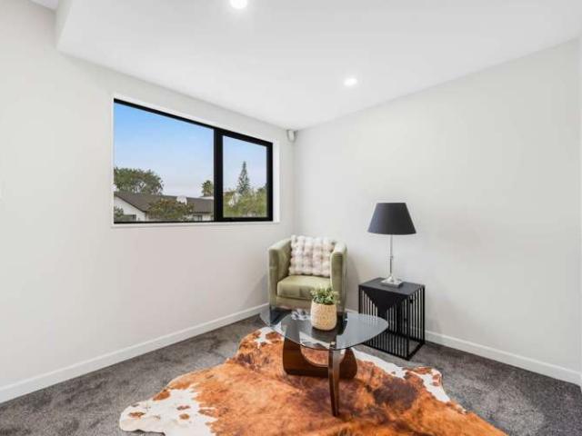 14D Hope Farm Avenue, Pakuranga Heights, Manukau City