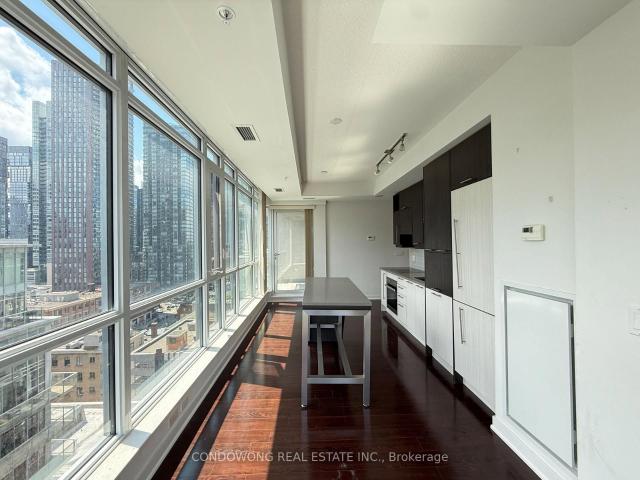 1504 30 Nelson Street, Toronto | 2Beds/2Bath, Condo, $3,200/mo | Condos. Ca