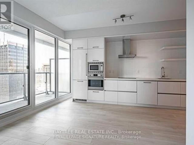 1506 2 Yonge Street, Toronto, ON, M4S 2B4 condo for sale | Listing ID C13497 | Royal LePage