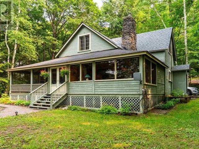 1507 Old Hwy 117 Road, Lake Of Bays Franklin, ON, P0B 1A0 Luxury House for sale | Listing ID X13583 | Royal LePage Carriage Trade Luxury Properties