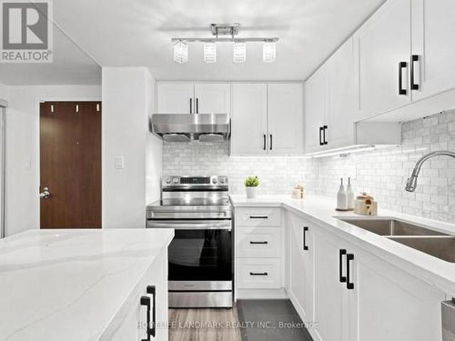 1507 44 Gerrard Street W, Toronto, ON, M5G 2K2 condo for sale | Listing ID C13184 | Royal LePage