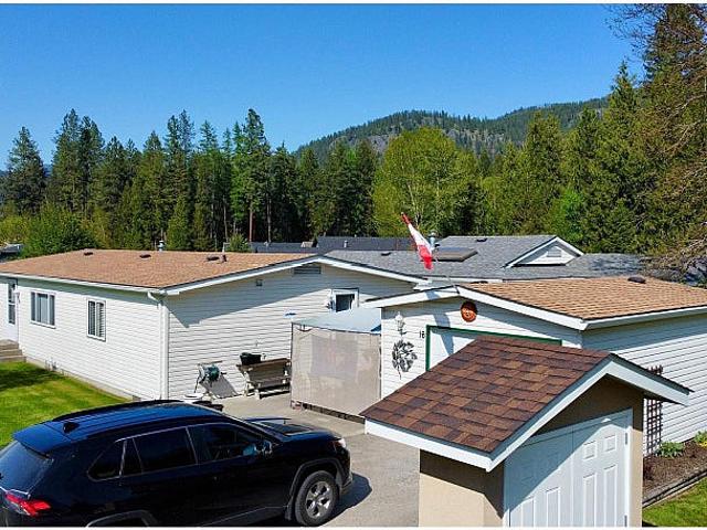 1500 Neimi Road Unit# 16 Christina Lake, British Columbia