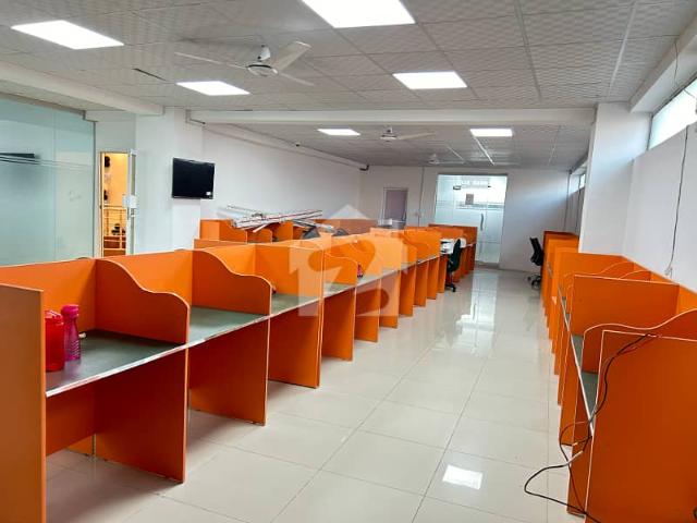 1500 Sq Ft Call Center & Software House Space Office For Rent