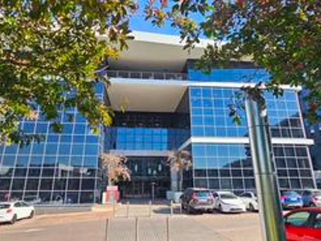 1500sqm office to lease in vorna val.