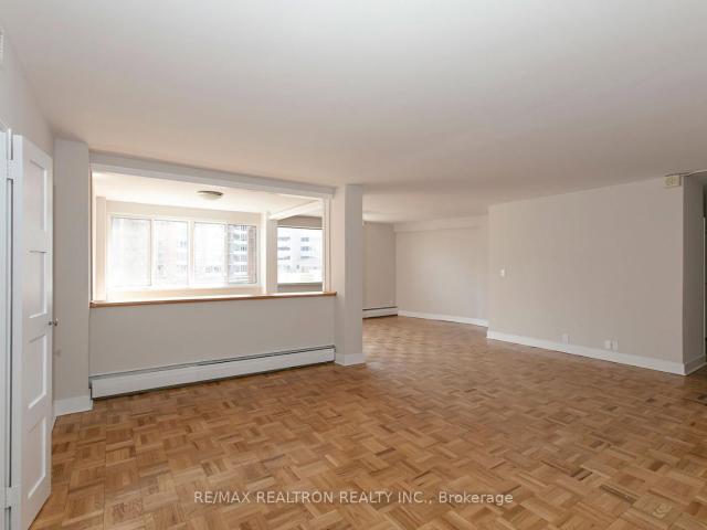 1501 9 Deer Park Crescent, Toronto | 3+1Beds/2Bath, Condo, $5,295/mo | Condos. Ca
