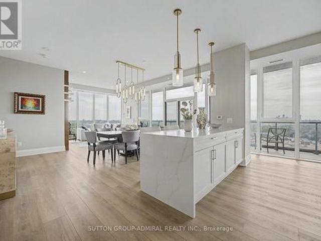 1502 10 Gatineau Drive, Vaughan, ON, L4J 0L2 condo for sale | Listing ID N13430 | Royal LePage