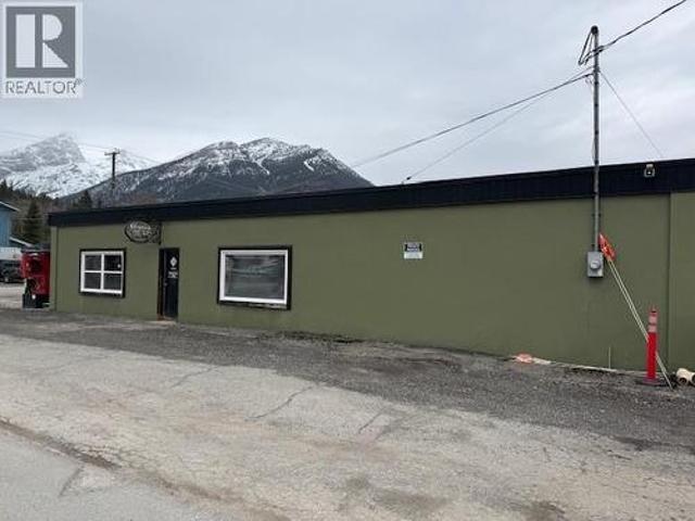 1502 10Th Avenue, Fernie, BC, V0B 1M0 commercial for sale | Listing ID 10381 | Royal LePage