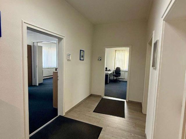 150 m² Bürofläche in bevorzugter Innenstadtrandlage zu vermieten!
