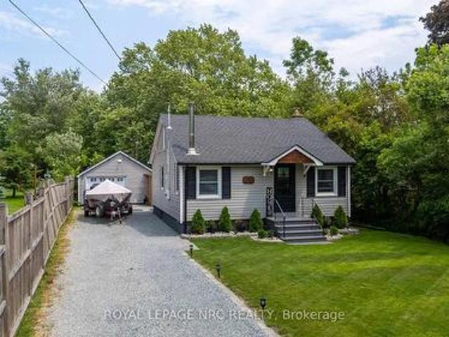 150 Mathews Road S, Fort Erie Crystal Beach, ON, L0S 1R0 house for sale | Listing ID X13447 | Royal LePage