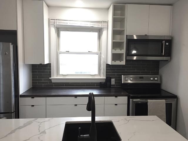 150 Meadowlands Drive West 4 Bedroom Apartment for Rent at 150 Meadowlands Dr W, Ottawa, ON K2G 2S5 Meadowlands