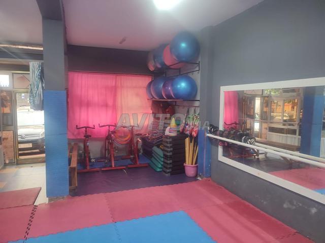 150 Salle de sport à vendre mètres