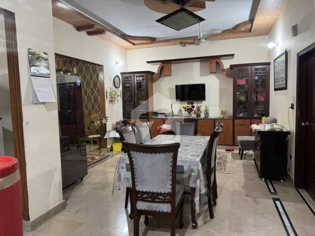 150 sq yards corner west open double story leased house available for sale