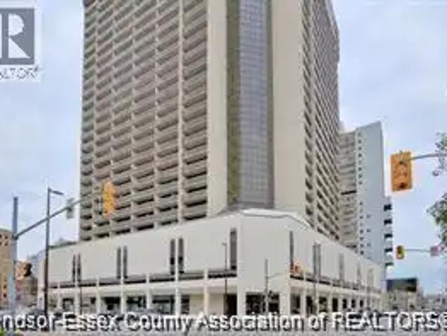 150 PARK West Unit# 1806