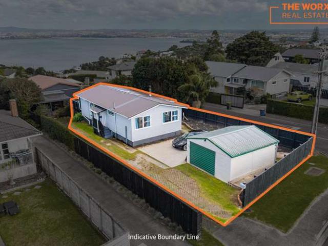 150 Rangatira Road, Beach Haven, North Shore City