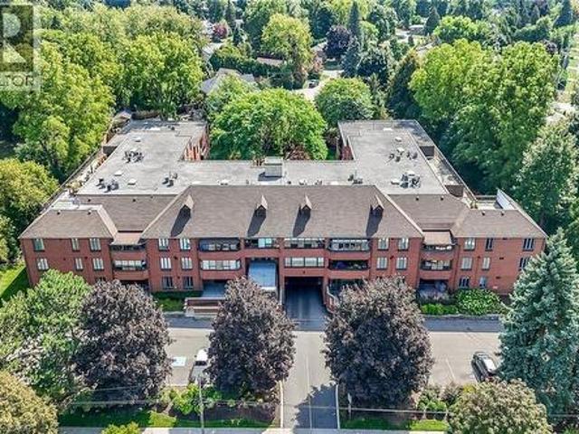 150 Wilson Street W Unit# Ph1, Ancaster, ON, L9G 4E7 condo for sale | Listing ID 40824 | Royal LePage