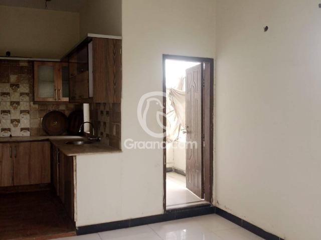 150 Yd² Upper portion for Rent