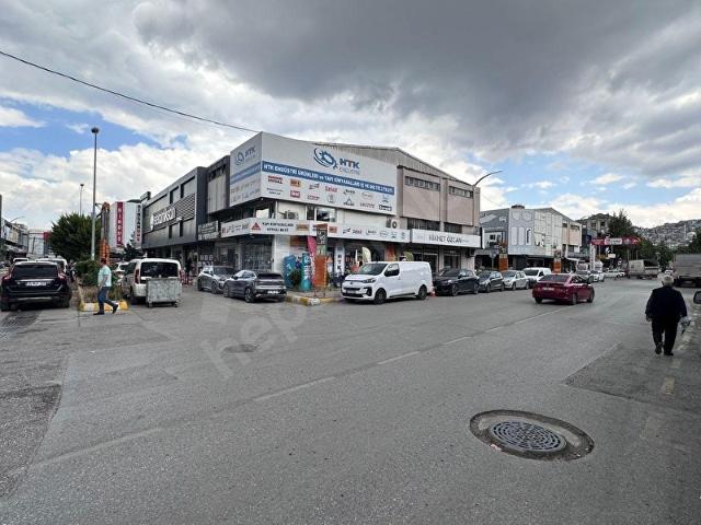 150m2 Gıda Çarşısı İnşaatçılar AnaCaddeye KöşeYanı Fırsatı
