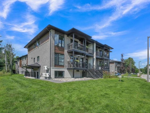 1519 3 1519 Boulevard Saint René Est, Gatineau