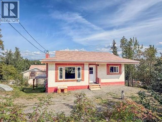 1512 Centennial Street, Whitehorse, YT, Y1A 3Z1 house for sale | Listing ID 17621 | Royal LePage