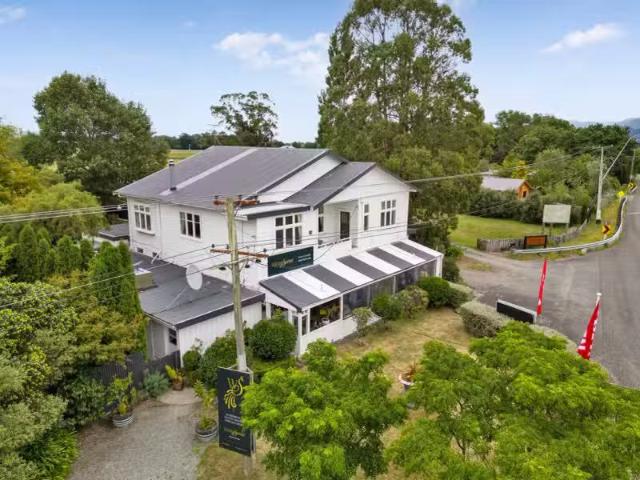 1512 State Highway 2, Tauherenikau, South Wairarapa