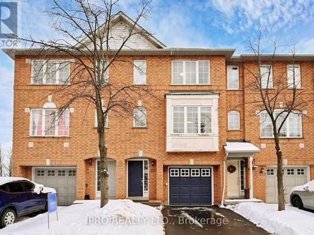 151 80 Acorn Place, Mississauga, ON, L4Z 4C7 townhouse for sale | Listing ID W12046 | Royal LePage