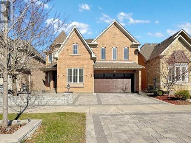 151 Gillett Drive, Ajax, ON, L1Z 0C1 house for sale | Listing ID E12113 | Royal LePage